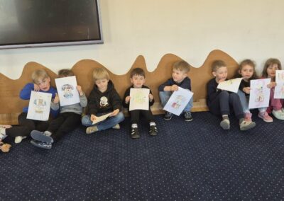 Projekt pt. „Jak ludzie ubierali się w różnych epokach?”