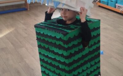 Wielka parada dinozaurów – Wkraczamy do pradawnego świata!