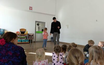 Pokaz artystyczny – Magik